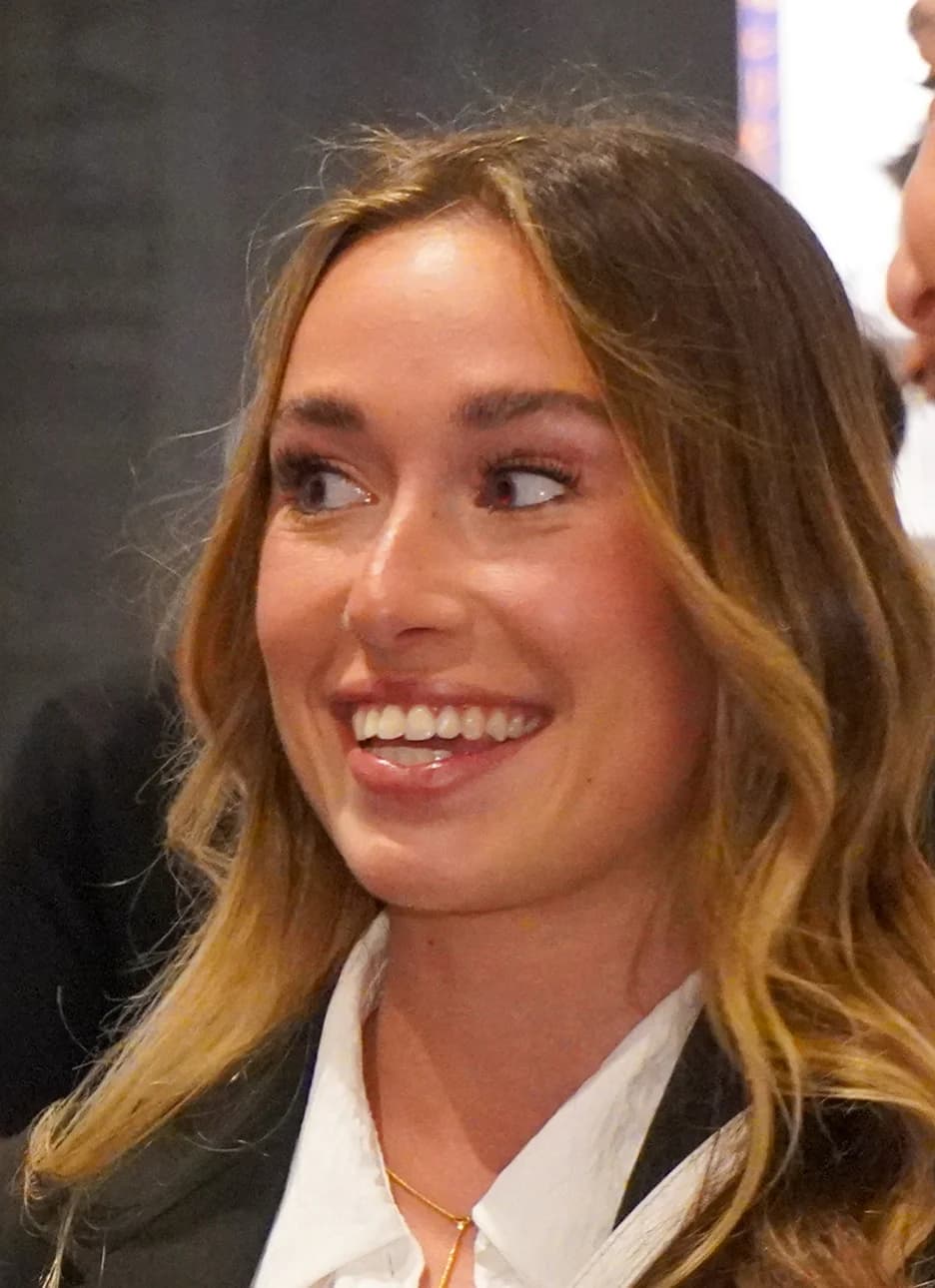 middle-left image-person